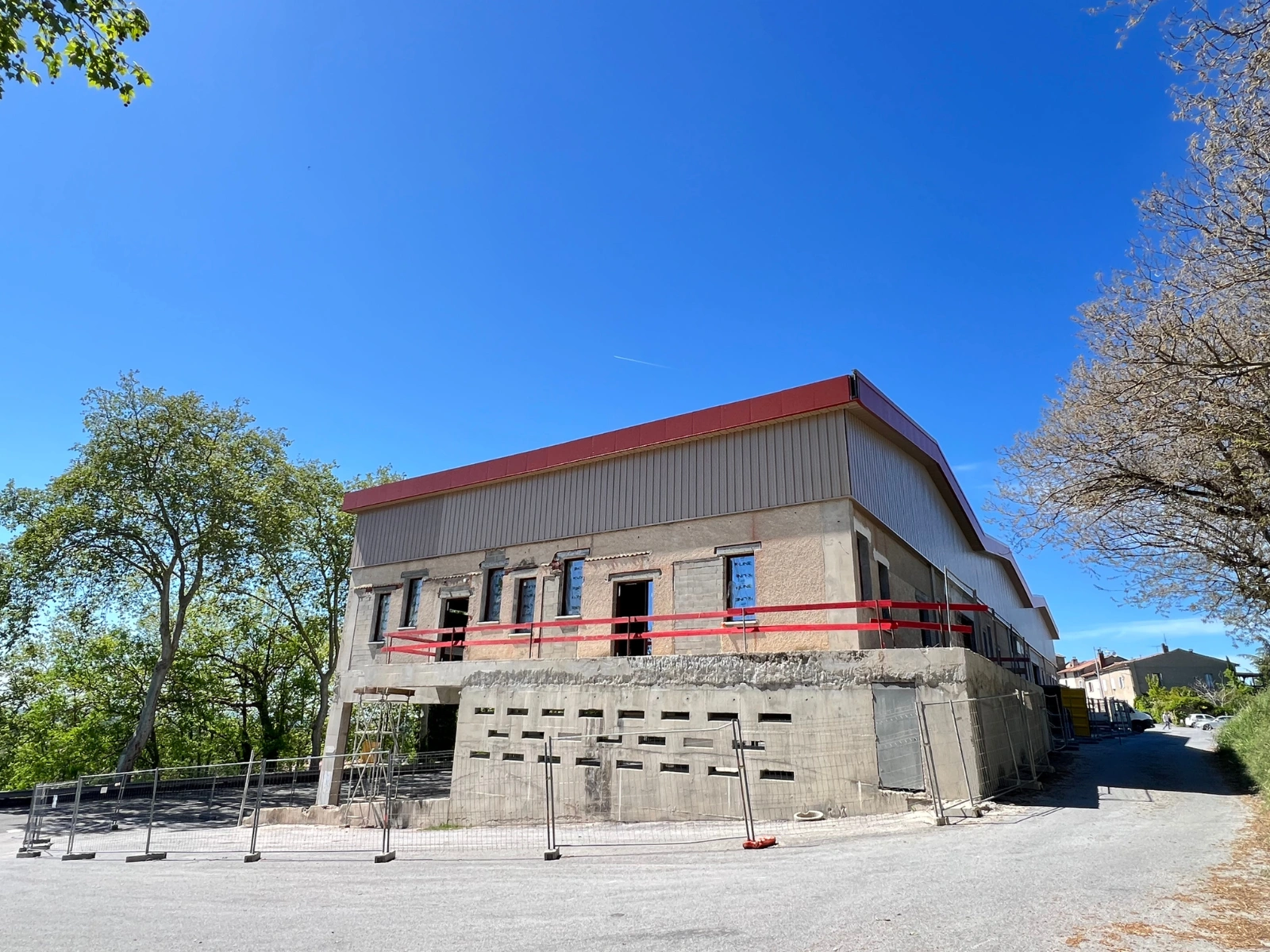 extérieur en travaux Maison de Santé Pluridisciplinaire de Puylaurens